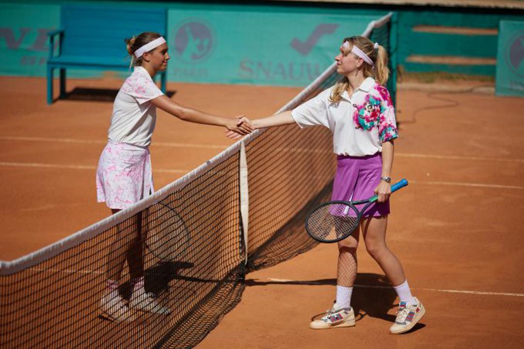 Lena Klenke spielt die Tennisspielerin Steffi Graf in "Perfect Match"