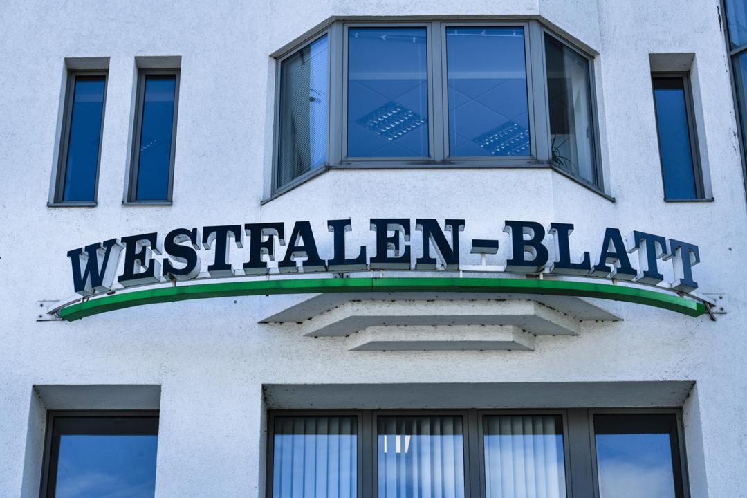 Werbung für das "Westfalen-Blatt" in Bielefeld