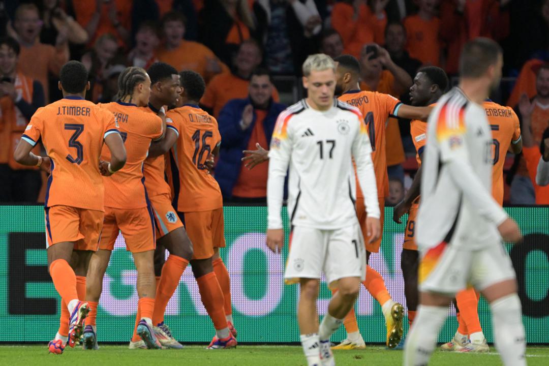 Das Fußballspiel Niederlande-Deutschland war im September die meistgesehene Sendung - hier jubeln die Niederländer über ihren Ausgleich zum 2:2