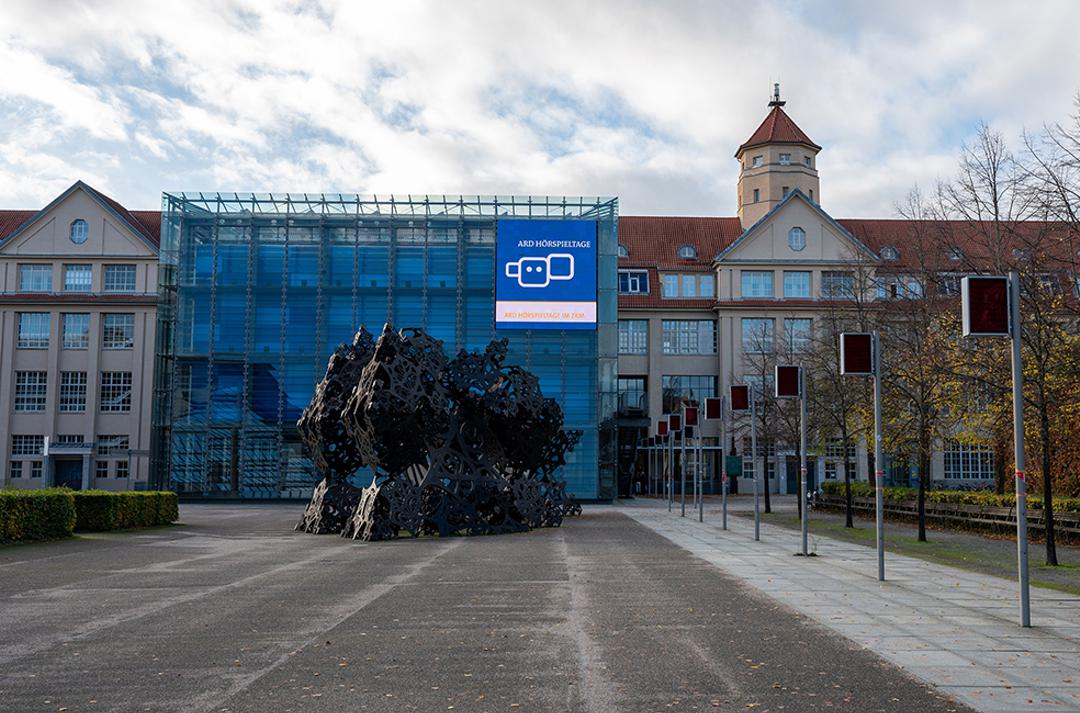 Die ARD Hörspieltage finden vom 7. bis 10. November im ZKM: Zentrum für Kunst und Medien in Karlsruhe statt.