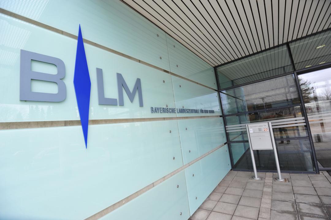 Die Bayerische Landeszentrale für neue Medien (BLM) in München