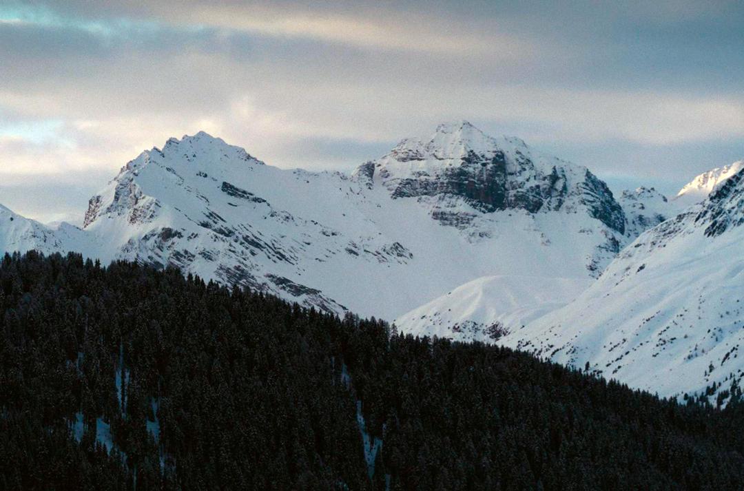 Der Roman "Der Zauberberg" führt in die verschneite Bergwelt um Davos