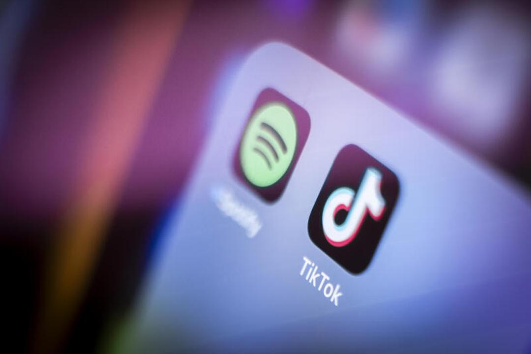 Tiktok-App auf einem Smartphone