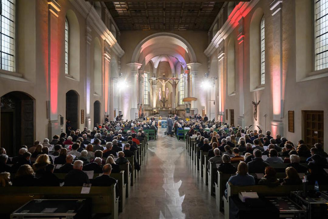 ZDF-Fernsehgottesdienst im November 2024 aus Würzburg