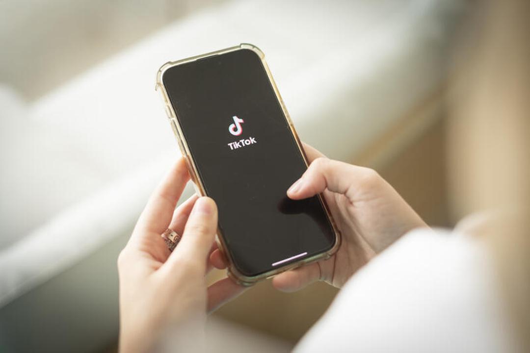 Tiktok-App auf einem Smartphone