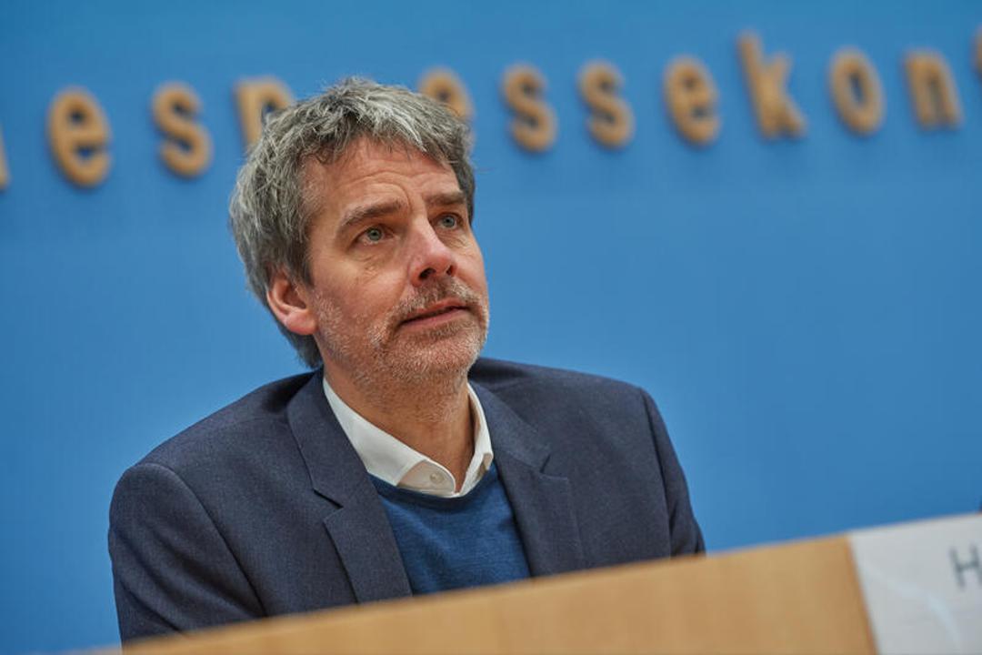 Steffen Hebestreit