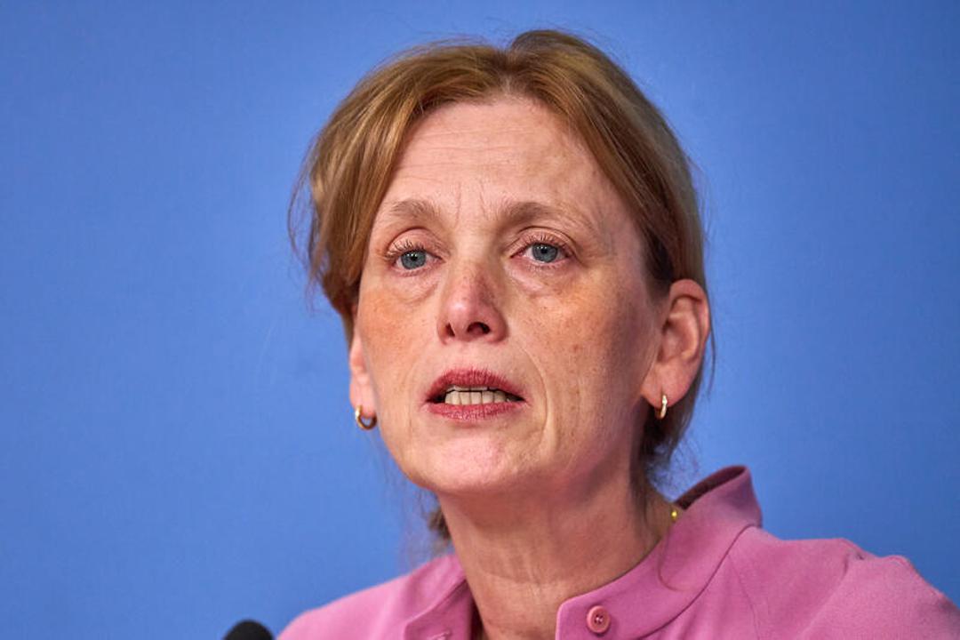 Bundesfamilienministerin Karin Prien (Archivbild)