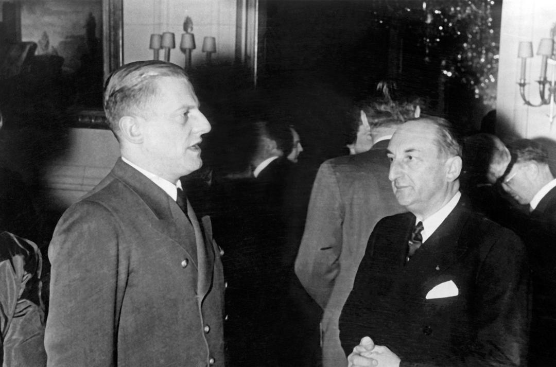 Otto Abetz (links), deutscher Botschafter in Paris, und Fernand de Brinon, Botschafter des Vichy-Regimes in Paris, trieben die Kollaboration gemeinsam voran