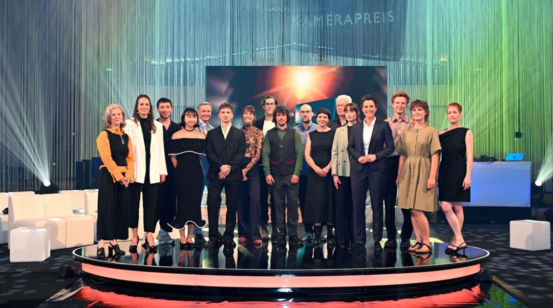 Die Preisträger und Laudatoren beim Deutschen Kamerapreis 2025