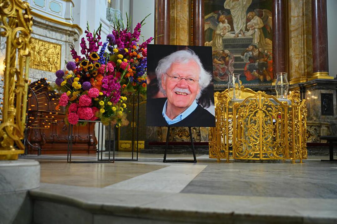 Trauergottesdienst für Carlo von Tiedemann im Hamburger Michel