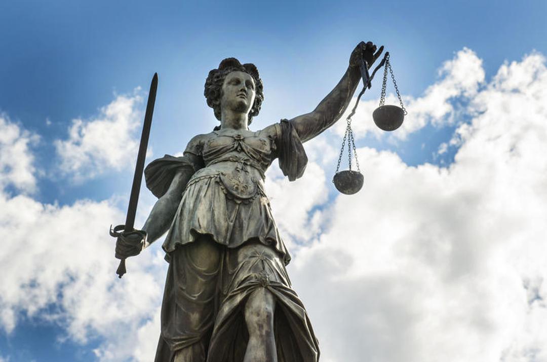 Justitia auf dem Römerberg in Frankfurt am Main