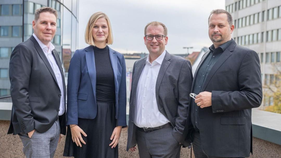 Das Chefredakteursteam der NOZ/mh:n (v.l.): Jan Schönstedt, Louisa Riepe, Gerrit Bastian Mathiesen und Burkhard Ewert