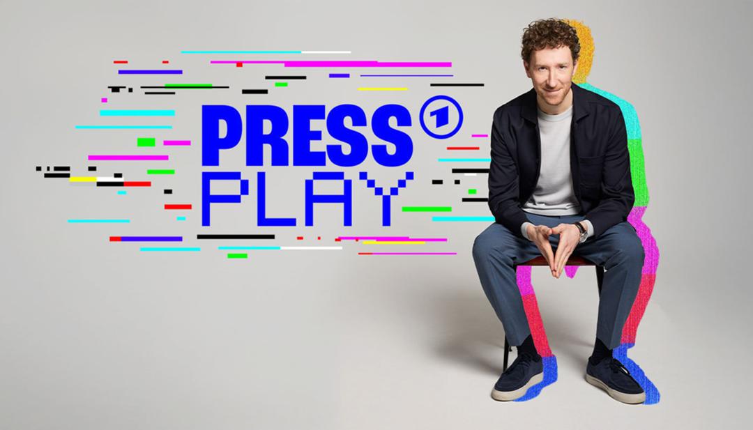 "Press Play" - vor dem Fernseher mit Louis Klamroth