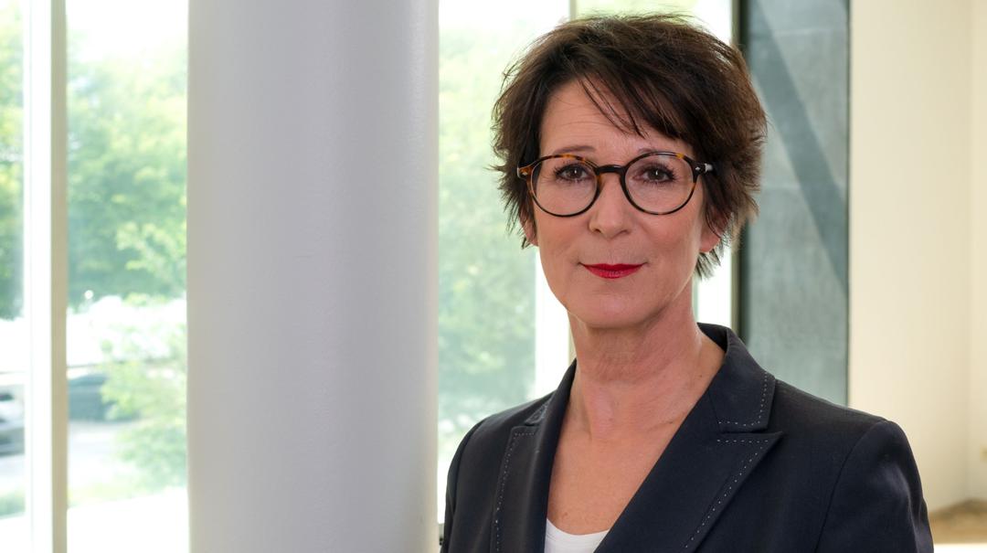 Andrea Lütke ist seit 2019 Direktorin des NDR-Landesfunkhauses Niedersachsen und seit 2020 stellvertretende Intendantin des Senders