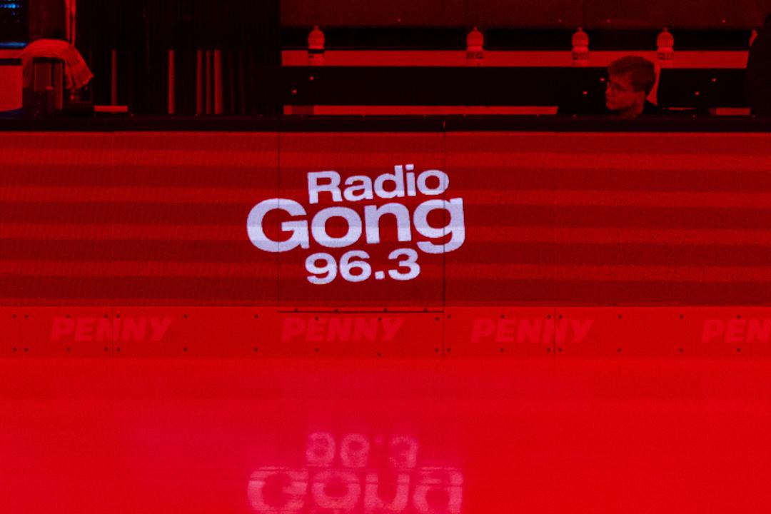 Bandenwerbung von Radio Gong 96.3 aus München: Lokalradios sind in Bayern beliebt