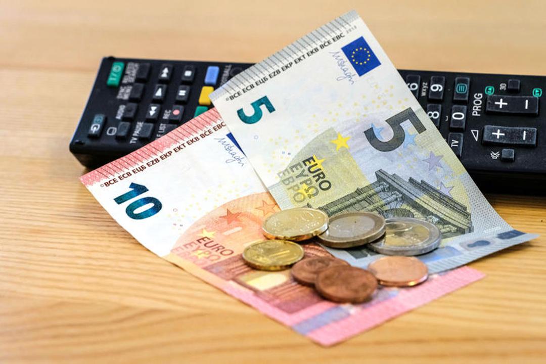 Der Rundfunkbeitrag liegt derzeit bei 18,36 Euro pro Monat