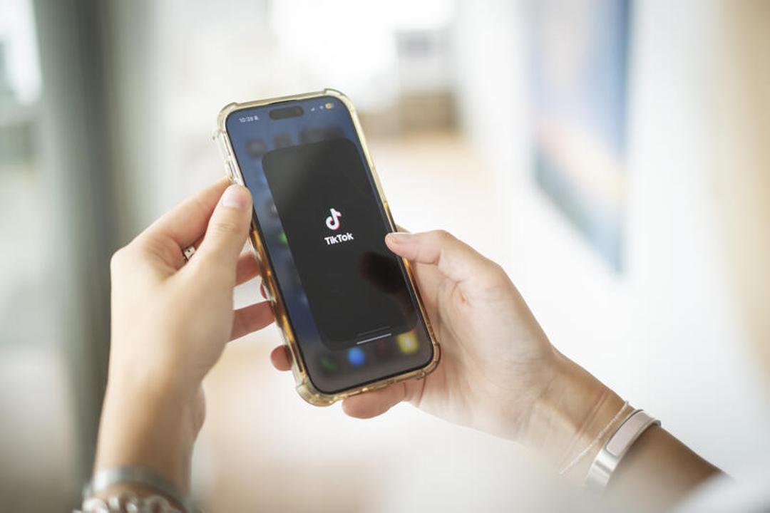 Tiktok-App auf einem Smartphone