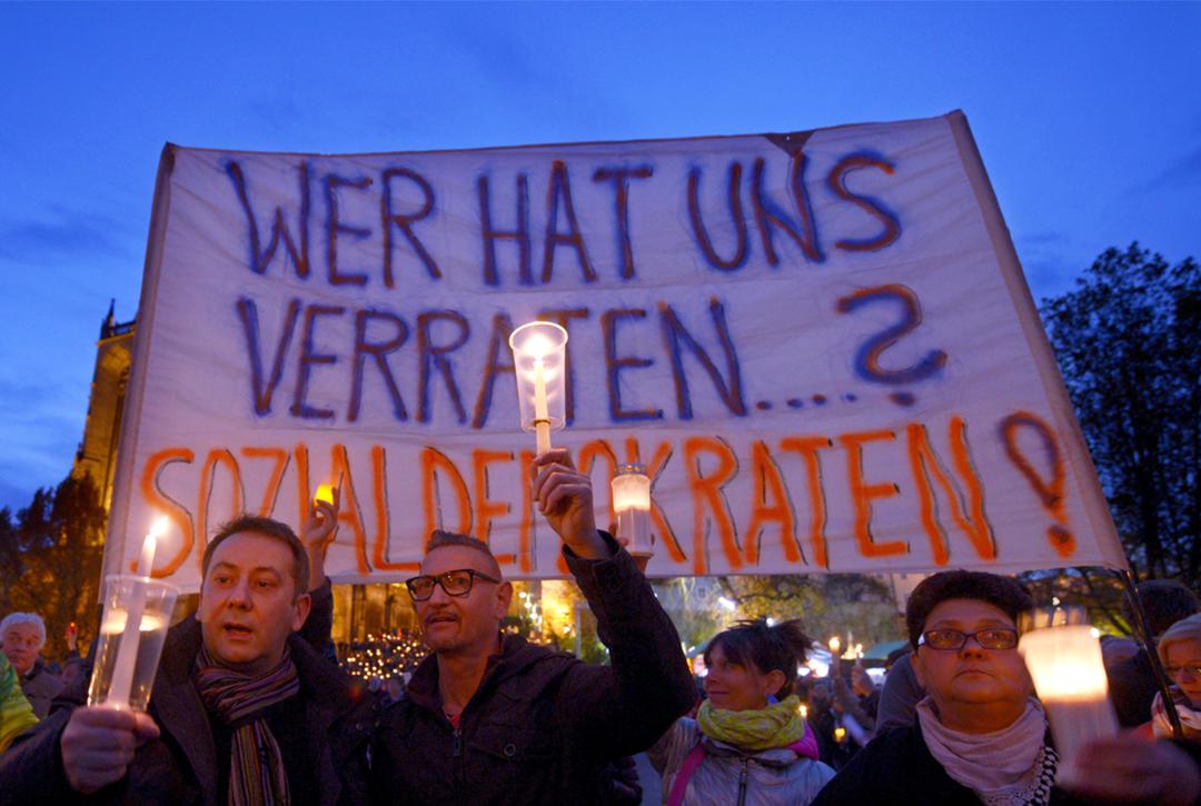 Proteste gegen die geplante rot-rot-grüne Landesregierung in Thüringen am 9. November 2014