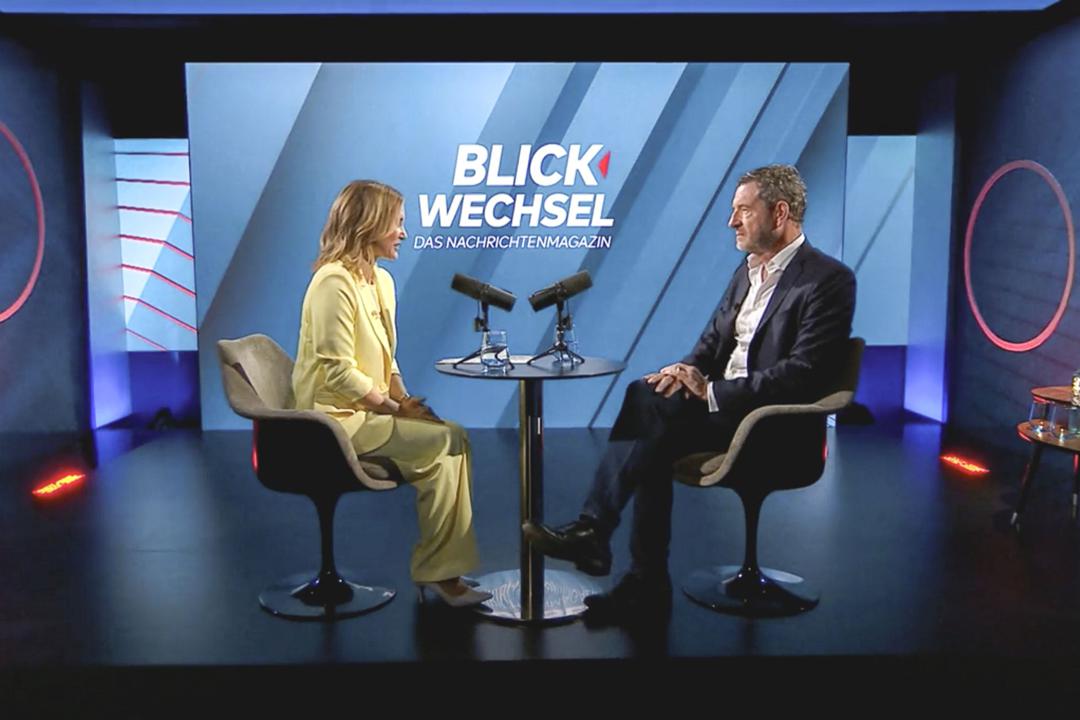 Kai Diekmann im Gespräch mit "Blickwechsel"-Moderatorin Katrin Prähauser
