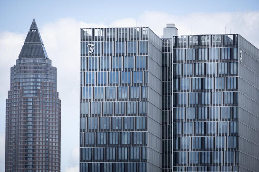 FAZ-Tower in Frankfurt am Main (rechts)