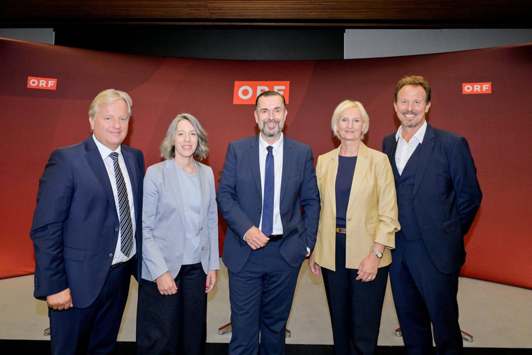 Clemens Pig (Mitte) und die neu bestellten ORF-Direktoren (von links nach rechts): Harald Kräuter, Angelika Simma-Wallinger, Silvia Lieb und Michael Krön