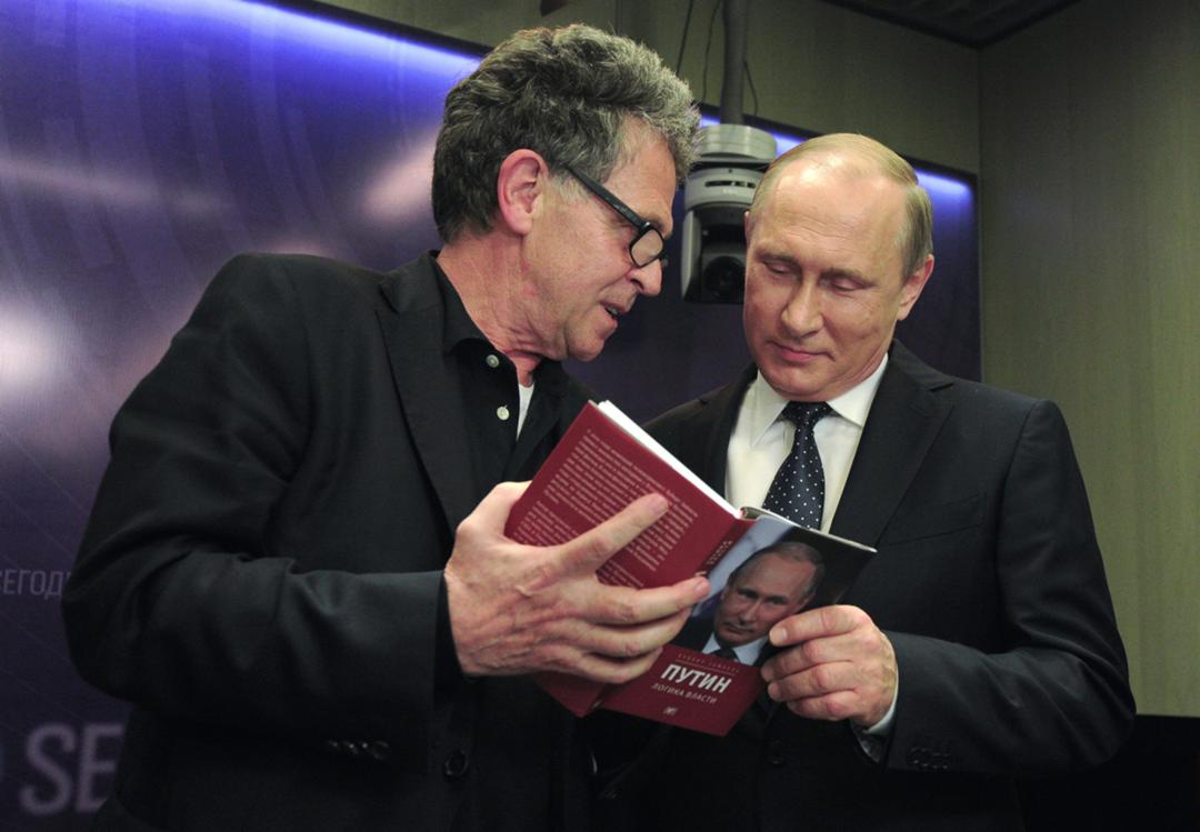 Autor Hubert Seipel und Wladimir Putin im Jahr 2016