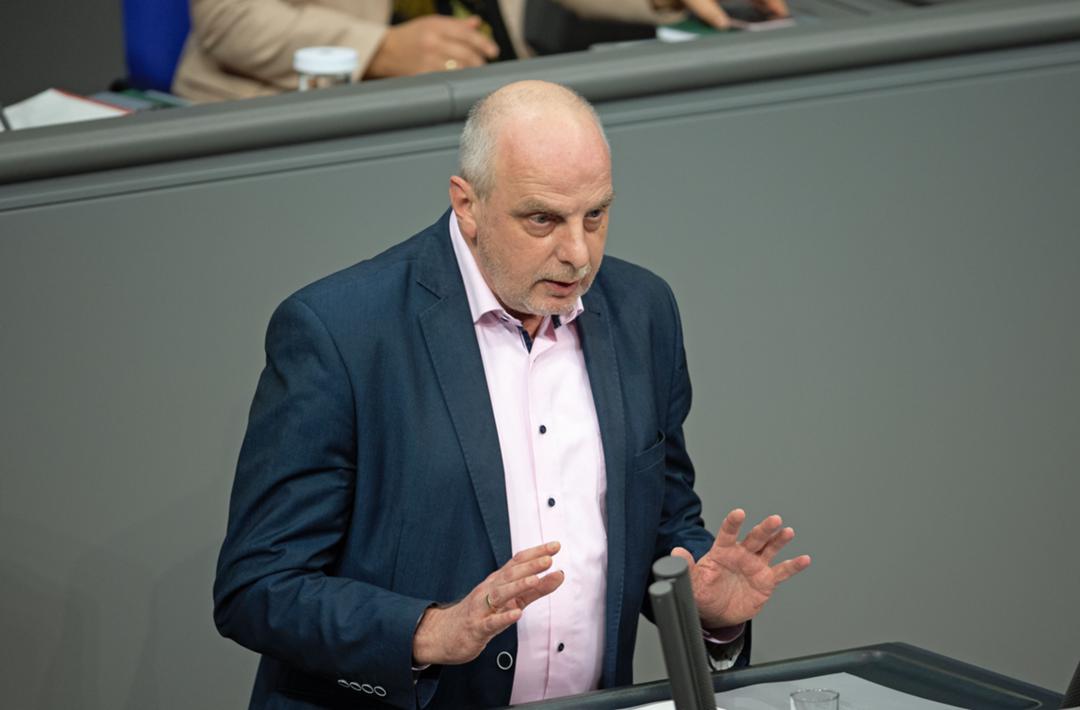 SPD-Fraktionsvize Detlef Müller bei der Debatte am Donnerstag im Bundestag